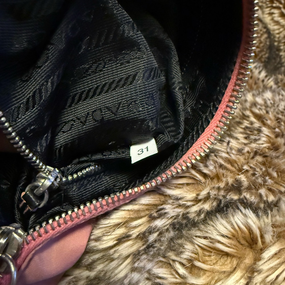 Prada Vintage Pink Nylon Bag Trimmed in Black Leather Used - Picture 2 of 16